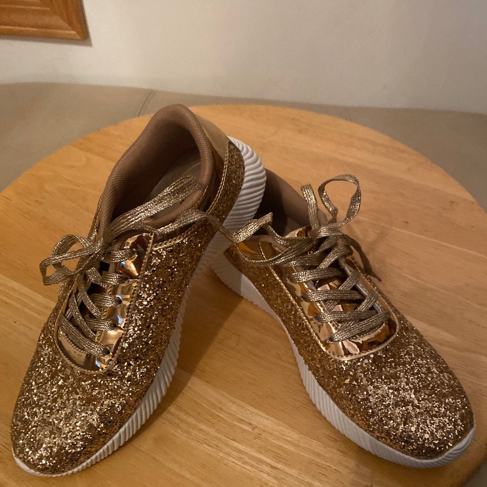 BELO Women’s Glitter Shoes